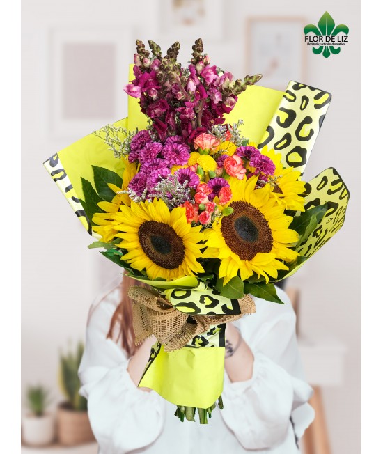 RAMILLETE ARCOIRIS DE FLORES